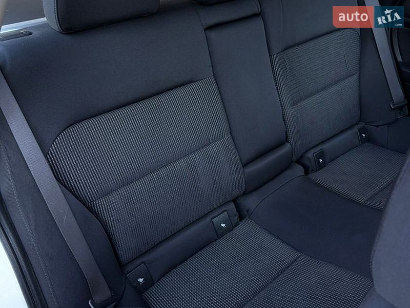 Универсал Subaru Outback 2005 в Киеве
