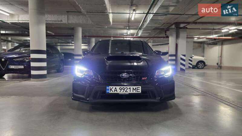 Седан Subaru WRX STI