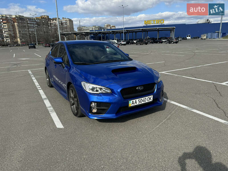 Седан Subaru WRX