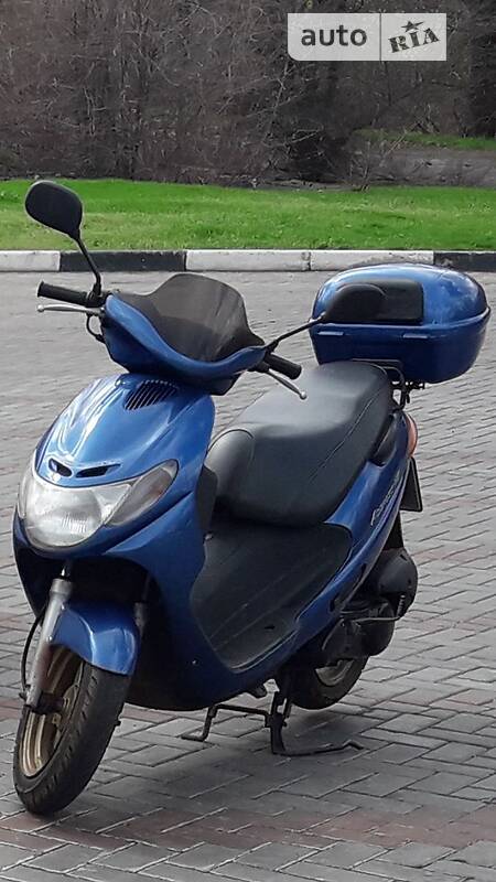 Скутер Suzuki Address 110