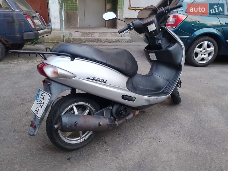 Мопеди Suzuki Address 110