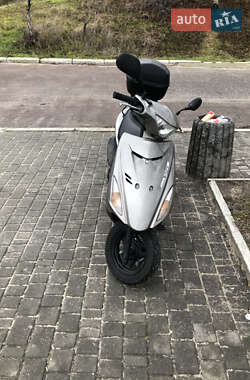 Suzuki Address V125  2010