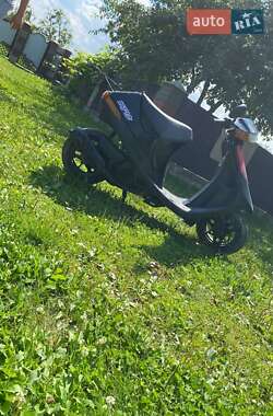 Suzuki Address V50  2010