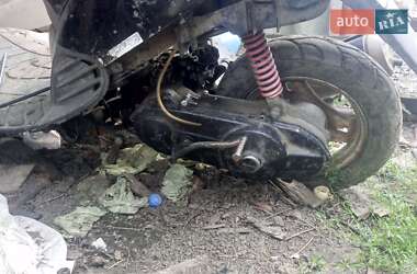 Suzuki Address V50  2002