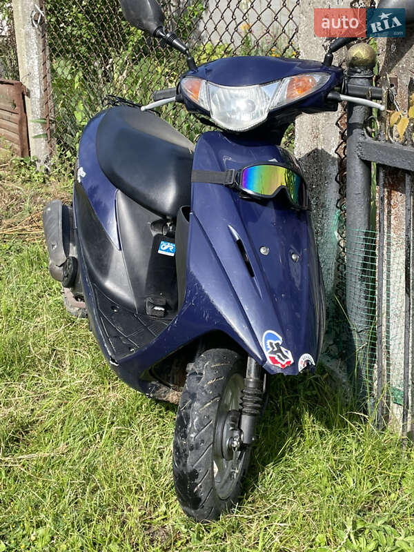 Скутер Suzuki Address V50