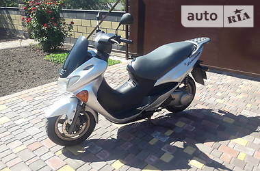 Suzuki Avenis 150  2002