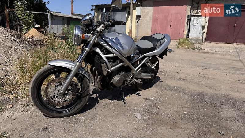 Suzuki GSF 250 Bandit