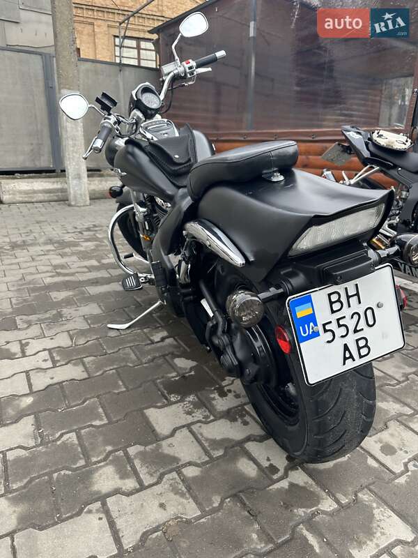 Suzuki Boulevard C50