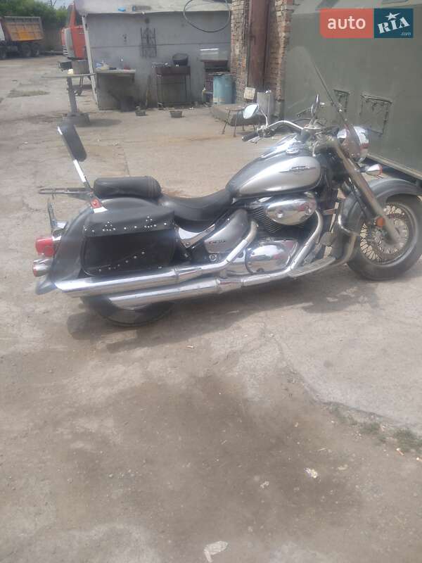 Мото Suzuki Boulevard C50