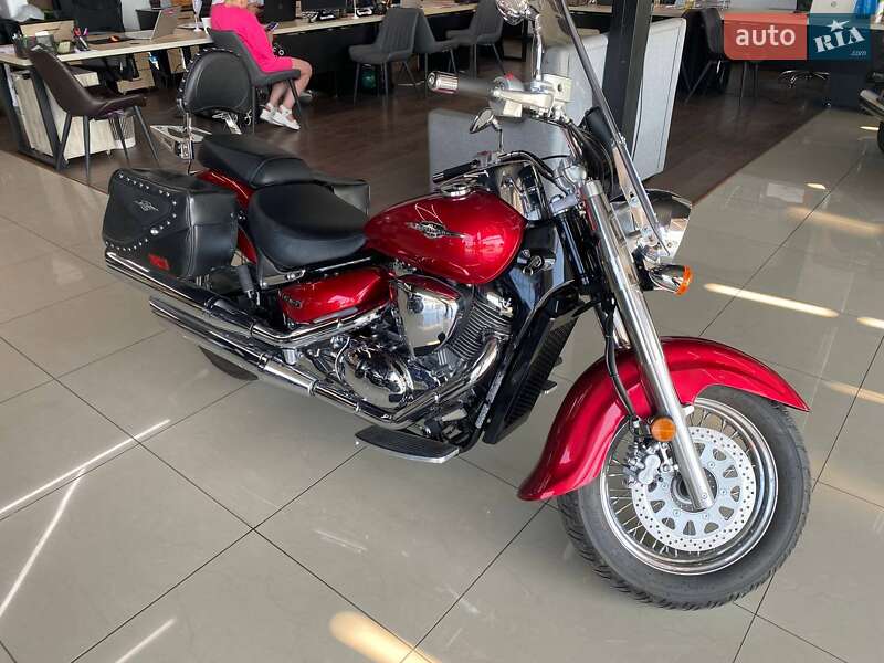 Мотоцикл Круізер Suzuki Boulevard C50T