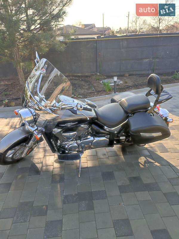 Мотоцикл Классик Suzuki Boulevard C90