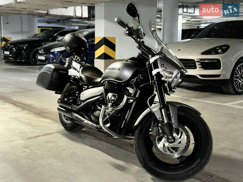 Мотоцикл Чоппер Suzuki Boulevard C90