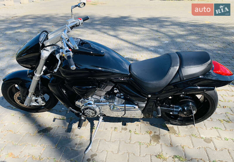 Мотоцикл Чоппер Suzuki Boulevard M109R