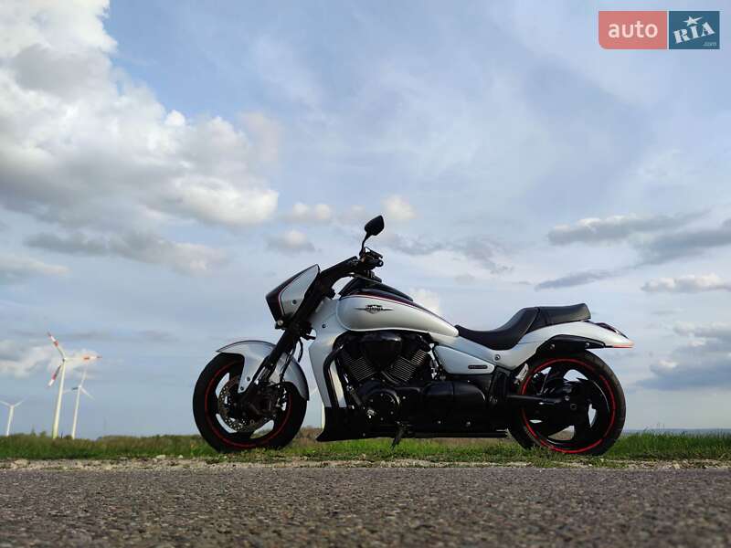 Мотоцикл Туризм Suzuki Boulevard M109R