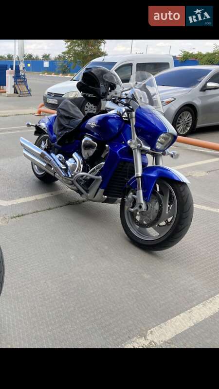 Suzuki Boulevard M109R
