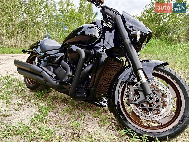 Мотоцикл Круизер Suzuki Boulevard M109R