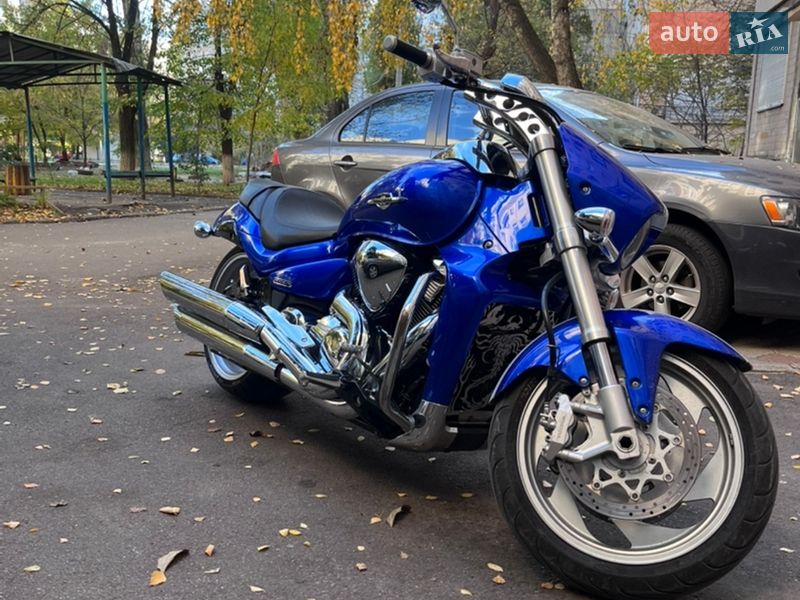 Мото Suzuki Boulevard M109R