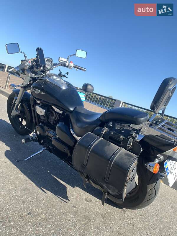 Suzuki Boulevard M50