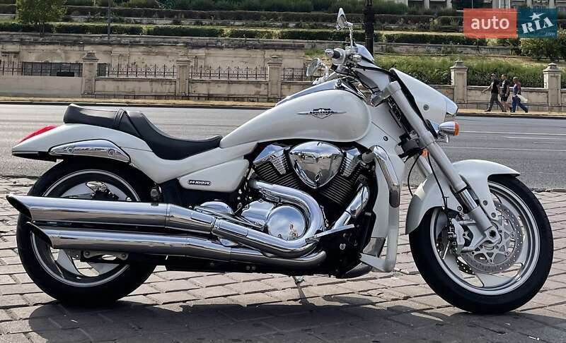Мотоцикл Круізер Suzuki Boulevard