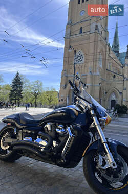 Suzuki Boulevard  2012