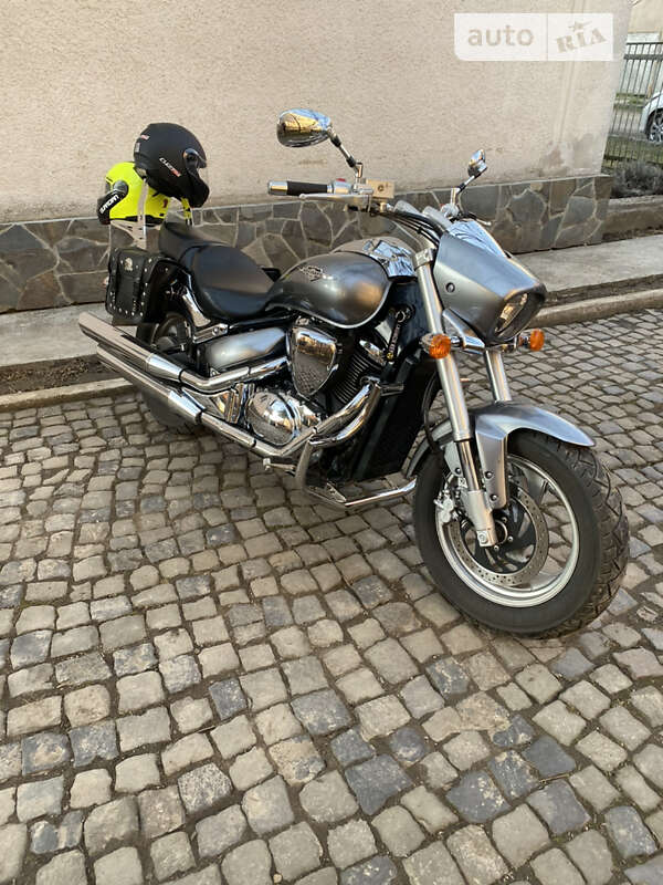 Suzuki Boulevard
