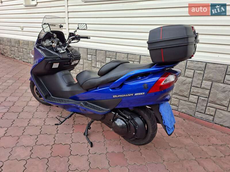 Мото Suzuki Burgman 400