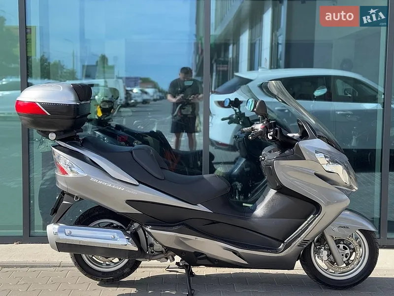 Suzuki Burgman 400 2009