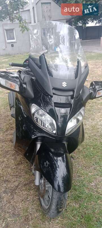 Мотоцикл Туризм Suzuki Burgman AN 650