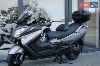 Suzuki Burgman AN 650  2016