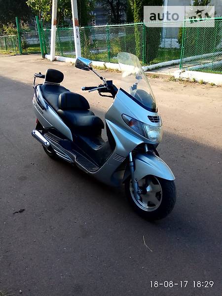 Suzuki Burgman 2001 года