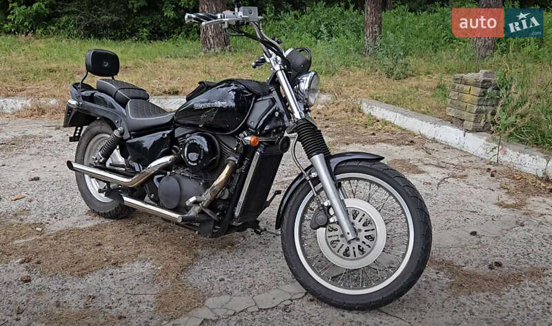 Мотоцикл Круізер Suzuki Desperado 400