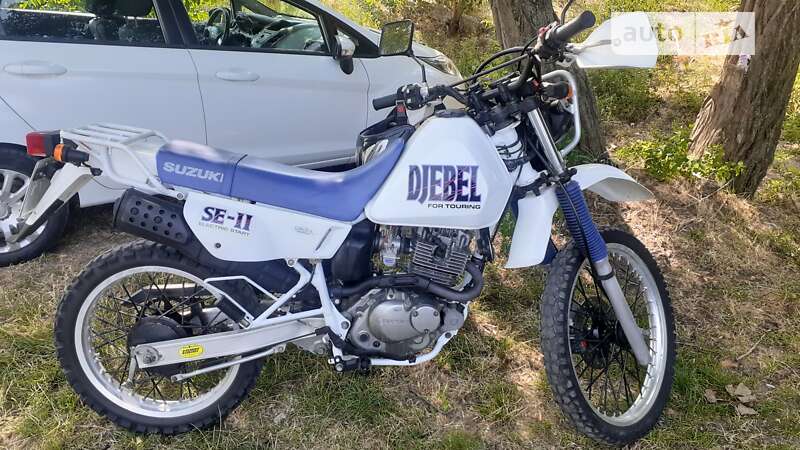 Мотоцикл Позашляховий (Enduro) Suzuki Djebel 200