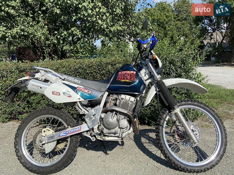 Мотоцикл Многоцелевой (All-round) Suzuki Djebel 250XC