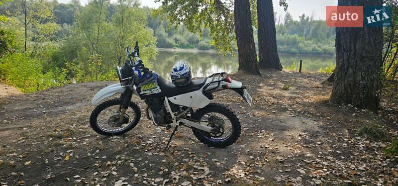 Suzuki Djebel 250XC