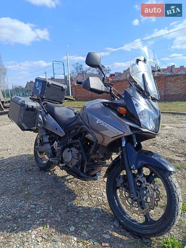 Мотоцикл Багатоцільовий (All-round) Suzuki DL 650
