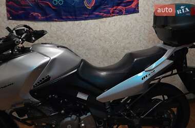 Suzuki DL 650  2004