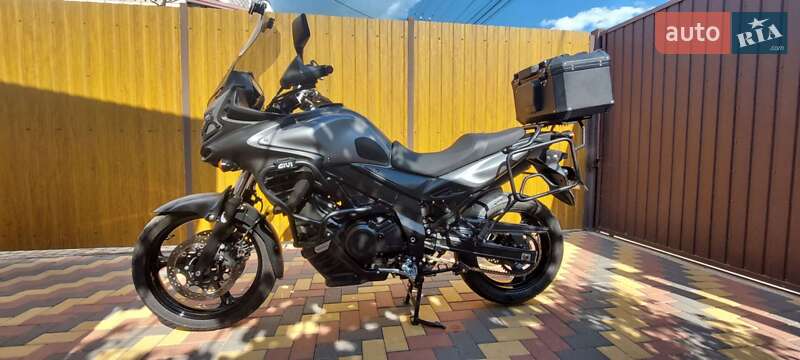 Мотоцикл Багатоцільовий (All-round) Suzuki DL 650