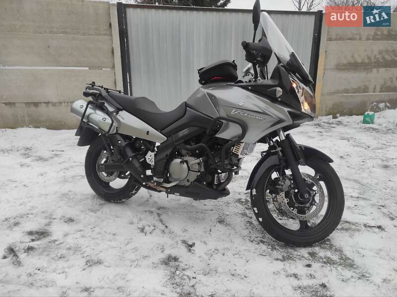 Мотоцикл Спорт-туризм Suzuki DL 650