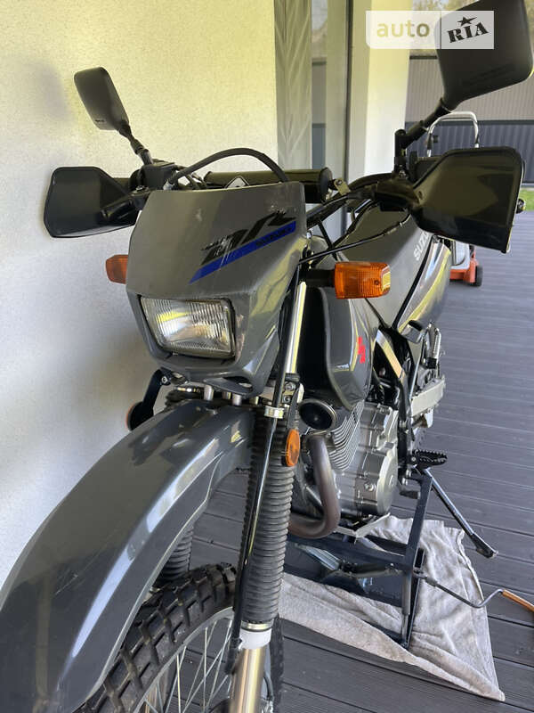 Suzuki DR 650