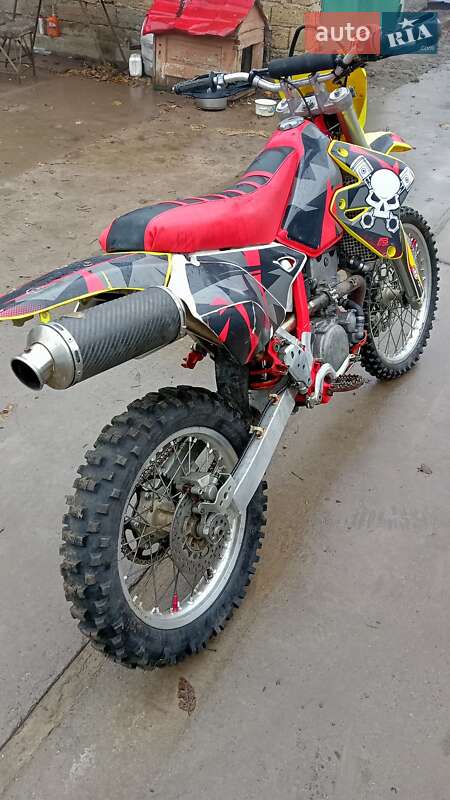 Мото Suzuki DR-Z 400