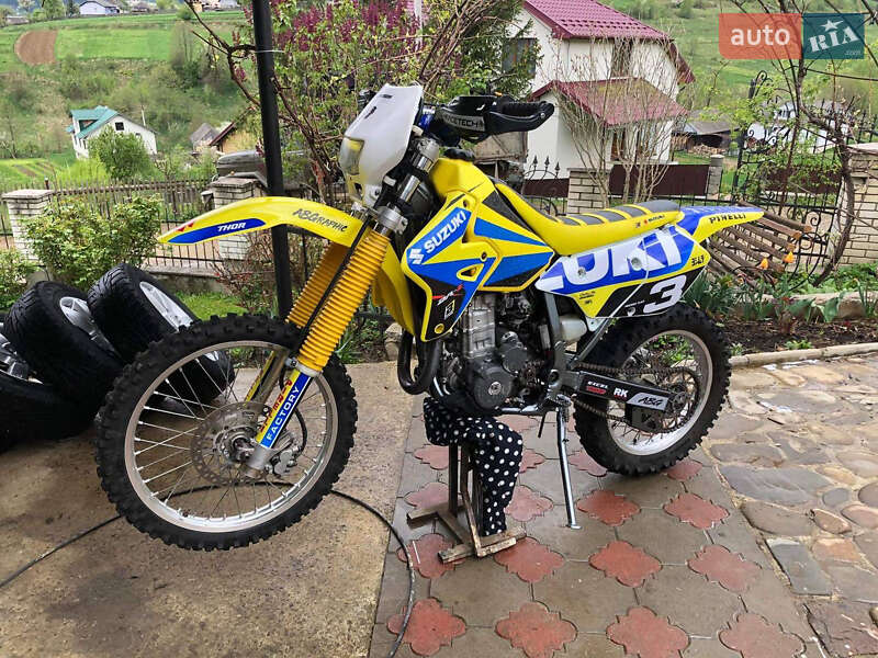 Мотоцикл Кросс Suzuki DR-Z 400