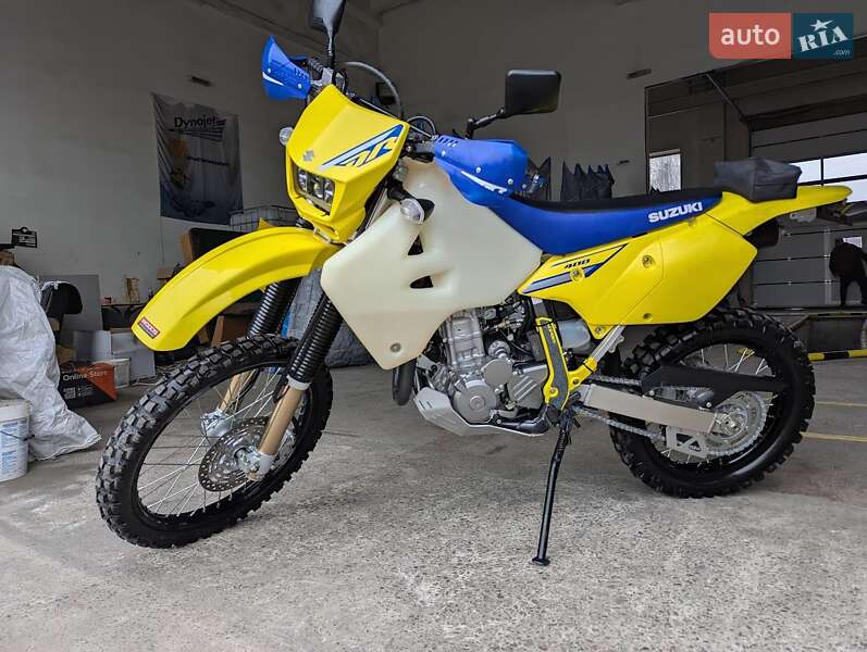 Мотоцикл Многоцелевой (All-round) Suzuki DR-Z 400
