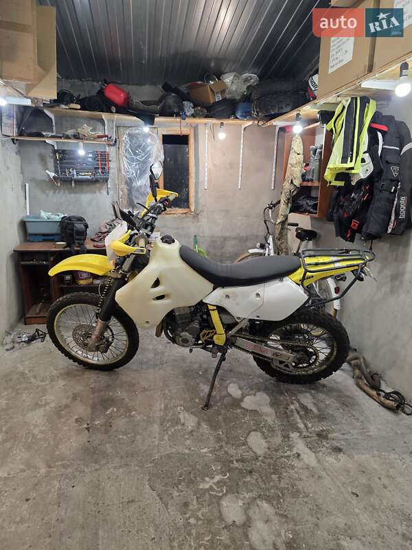 Suzuki DR-Z 400S