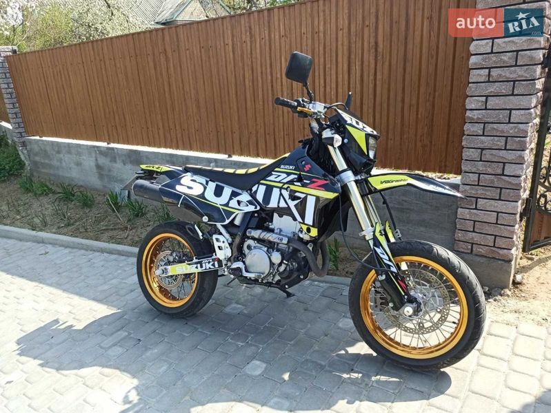 Мото Suzuki DR-Z 400S