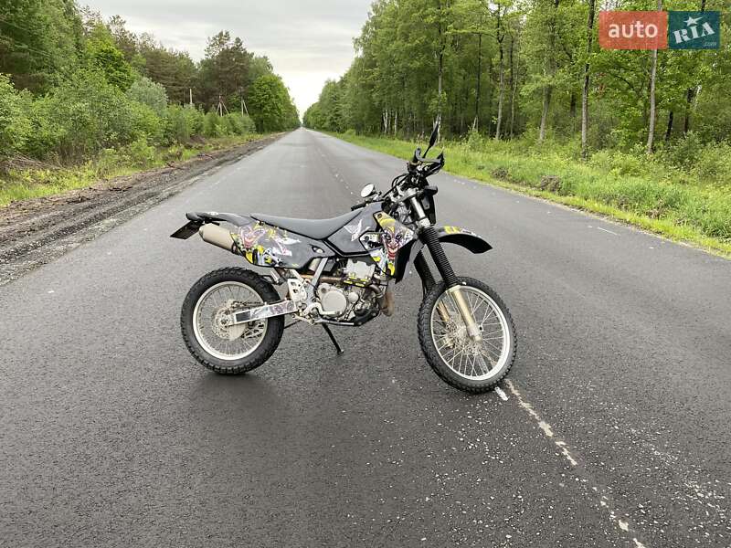Мотоцикл Многоцелевой (All-round) Suzuki DR-Z 400SM