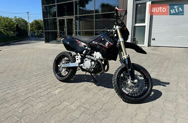 Suzuki DR-Z 400SM  2011