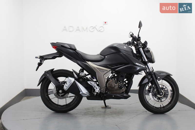 Мотоцикл Без обтекателей (Naked bike) Suzuki Gixxer 150