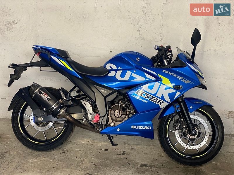 Suzuki Gixxer 250SF