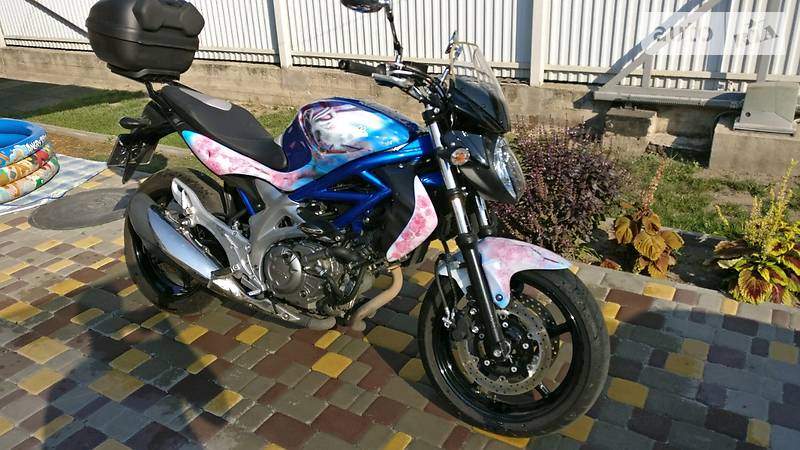 Suzuki Gladius 2009 года