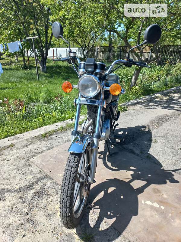 Мотоцикл Классик Suzuki GN 125